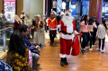 Nuansa-Sambut-Natal-di-Pusat-Perbelanjaan_20241215_173608.jpg