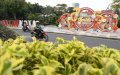 Ornamen-Imlek-di-Depan-Balai-Kota-Surabaya_20250125_080903.jpg