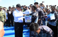 Panglima-TNI-dan-Menteri-Pertanian-Panen-Raya-Kedelai-di-Nganjuk_20260515_130151.jpg