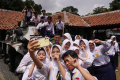 Pelajar-Berkunjung-ke-Museum-Kavaleri-TNI-AD-Kota-Bandung_20251001_065312.jpg