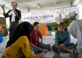 Pelajari-Membatik-dan-Sejarahnya-pada-Siswa-SMA-di-Surabaya_20251002_164956.jpg