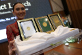 Peluncuran-Noor-Dinar-dan-Rana-Gold-Bar_20250516_232510.jpg