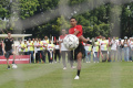 Pembalap VR46 Ikuti Football Challenge di Stadion Madya GBK