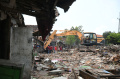 Pembongkaran-Pasar-Pacar-Keling-Surabaya_20250703_170953.jpg