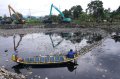 Pengerukan-Sampah-dari-Oxbow-Cicukang_20250304_121515.jpg