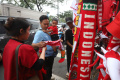 Penjual-Jersey-Timnas-Mewarnai-Laga-Indonesia-vs-Jepang_20241115_202100.jpg