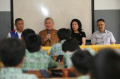 Penyerahan-Bantuan-kepada-Siswa-di-Ciawi-Bogor_20250212_232112.jpg