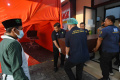 Penyerahan Jenazah Korban Musala Ponpes Ambruk ke Keluarga Penyerahan Jenazah Korban Musala Ponpes Ambruk ke Keluarga