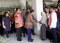 Penyerahan Kunci Hunian kepada Warga Eks Kampung Bayam