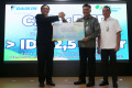 Penyerahan Simbolis Perlindungan JKK dan JKM