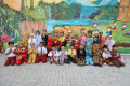 Peragaan Busana Siswa SD di Hari Kartini