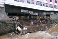 Perbaikan-Tanggul-Sungai-Pasar-Ancol-Kota-Bandung_20250225_205147.jpg