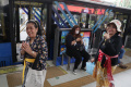Perempuan-Gratis-Naik-TransJakarta-MRT-LRT-Peringati-Hari-KartiniPerempuan-Gratis-Naik-TransJakarta-MRT-LRT-Peringati-Hari-Kartini_20250421_120615.jpg