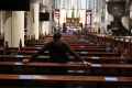 Persiapan-Natal-Gereja-Katedral-Jakarta_20241223_153954.jpg