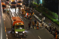 Petugas-PPSU-Bersihkan-Sampah-Malam-Tahun-Baru_20250101_045804.jpg