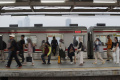 Potret-Perjuangan-Warga-Pengguna-Transportasi-Umum-Jakarta_20250507_113017.jpg