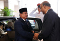 Prabowo-Disambut-Presiden-Singapura-dengan-Bunga-Anggrek-Bernama_20250616_152612.jpg