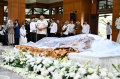 Presiden-Prabowo-Melayat-Eddie-Nalapraya_20250513_210815.jpg