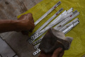 Produksi-Gelang-untuk-Identitas-Jamaah-Calon-Haji_20250505_165931.jpg