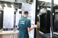 Produksi Perdana Lemari Es Bottom Freezer InstaView
