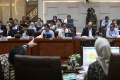 Raker Komisi IX DPR Bahas Permasalahan MBG