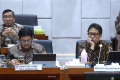 Raker-Komisi-IX-DPR-dengan-Menteri-Kesehatan_20250211_175904.jpg