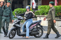 Razia-Polisi-Syariah-di-Banda-Aceh_20241107_125849.jpg