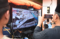 Saksikan Evakuasi Korban Musala Ambruk dari Layar Monitor