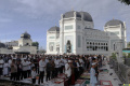 Salat-Iduladha-di-Masjid-Raya-Medan_20250607_075932.jpg