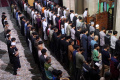 Salat-Tarawih-1446-H-di-Masjid-Raya-Bandung_20250301_123108.jpg