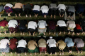 Salat-Tarawih-1446-H-di-Masjid-Raya-KH-Hasyim-Asyari-Jakarta_20250228_211607.jpg