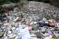 Sampah-Penuhi-Sungai-Cikapundung_20250314_070323.jpg
