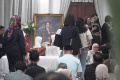 Suasana-Rumah-Duka-Titiek-Puspa_20250410_221158.jpg