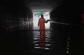 Tergenang Banjir, Underpass Mampang Prapatan Ditutup