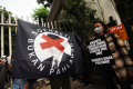 Tolak-Gelar-Pahlawan-Nasional-untuk-Soeharto_20250515_125912.jpg