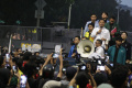 Wamensesneg-Juri-Ardiantoro-Temui-Aksi-Mahasiswa_20250729_065938.jpg