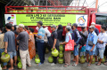 Warga-Antre-Beli-Gas-3-Kg_20250203_142153.jpg