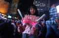 Warga-Mulai-Padati-Bundaran-HI_20241231_213840.jpg