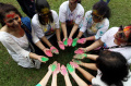 Warna-warni-Meriahkan-Festival-Holi-di-Konsulat-Jenderal-India_20250316_153136.jpg