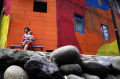 Warna-warni-di-Lembur-Katumbiri-Kota-Bandung_20250506_211433.jpg
