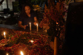 Ziarah Makam Malam Natal Warga Keturunan Portugis