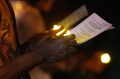 Ziarah Makam Malam Natal Warga Keturunan Portugis