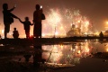 Abadikan Momen Pesta Kembang Api