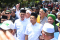 abah-anton-dimyati-ayatullah-daftar-ke-kpu-kota-malang_20240828_140957.jpg