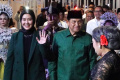 acep-adang-ruhiat-gitalis-dwi-natarina-resmi-mendaftar-pilgub_20240830_150959.jpg
