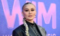 agnez-mo-hadiri-billboard-women-in-music-award-2022_20220303_200401.jpg