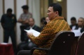 Ahok Bacakan Pledoi Dalam Sidang di PN Jakut