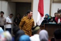 Ahok Bacakan Pledoi di Persidangan