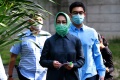 airin-rachmi-diany-gunakan-hak-pilihnya_20201210_000910.jpg