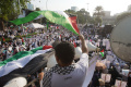 aksi-bela-palestina-kepung-kedubes-as_20231028_095919.jpg